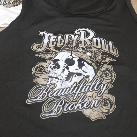 2 Jelly Roll crop tops - Picture 3 of 3